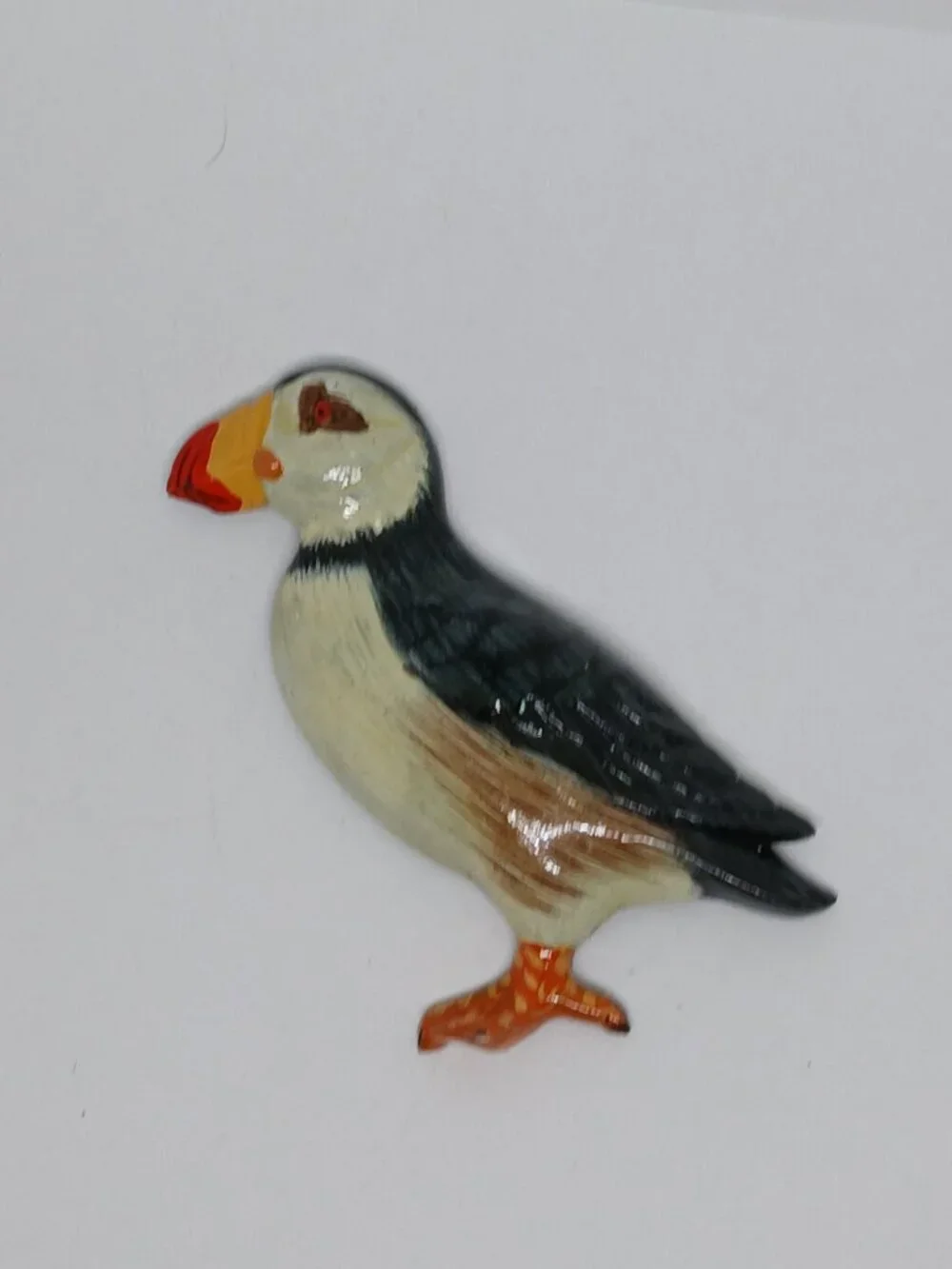 Vintage hand-painted Resin Puffin refrigerator magnet Made in CHINA